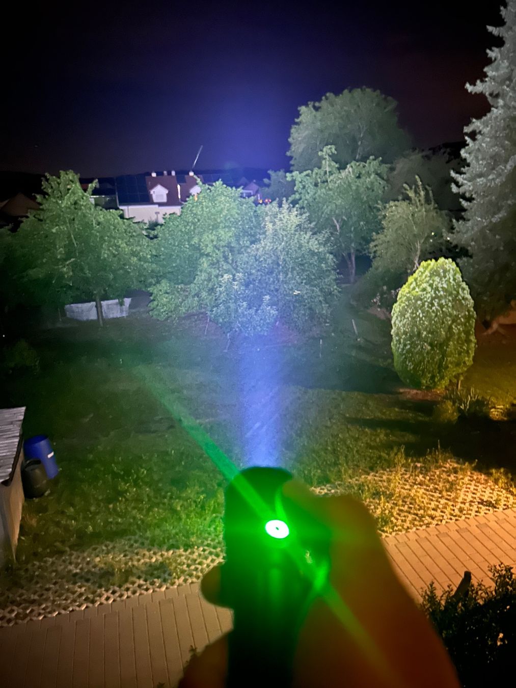 Lampade: V8 LED Taschenlampe – Sofort Versand 🇨🇭 – Nuovo e nell'imballaggio originale da Tägerwilen venduto da Jackswiss 5