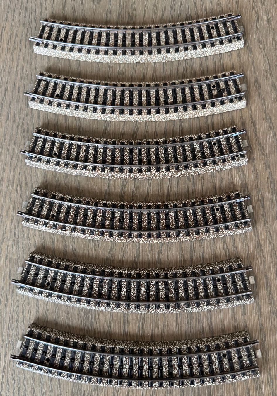 Märklin Modellini di ferrovie: M-Gleise, 5100 gebogen, 6 Stück – Usato da St. Moritz venduto da Manu7500