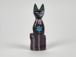 Katzenfigur aus Holz