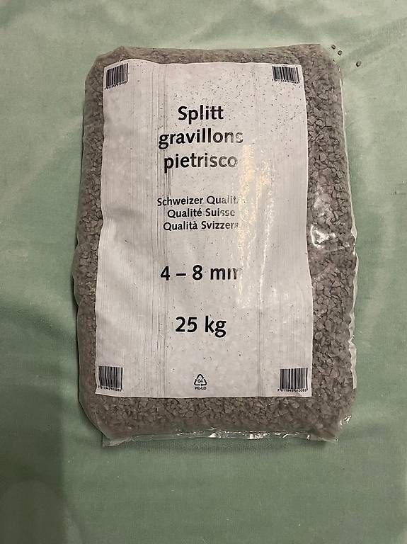 Bausteine: Kiessplit grau 25 kg – Gebraucht aus Watt von katjavonwestphalen