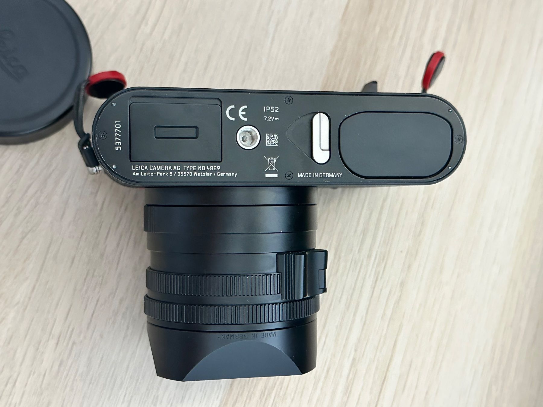 Leica Kamera: Leica Q2 mit Zubehör und Originalverpackung – Gebraucht aus Basel von NicCai 2