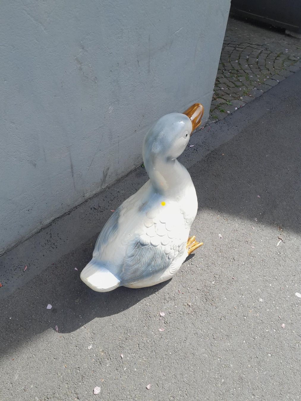 Figuren: Grosse Vintage Gans / Ente / Gartenfigur / Keramik? – Gebraucht aus Männedorf von Bel-view 3