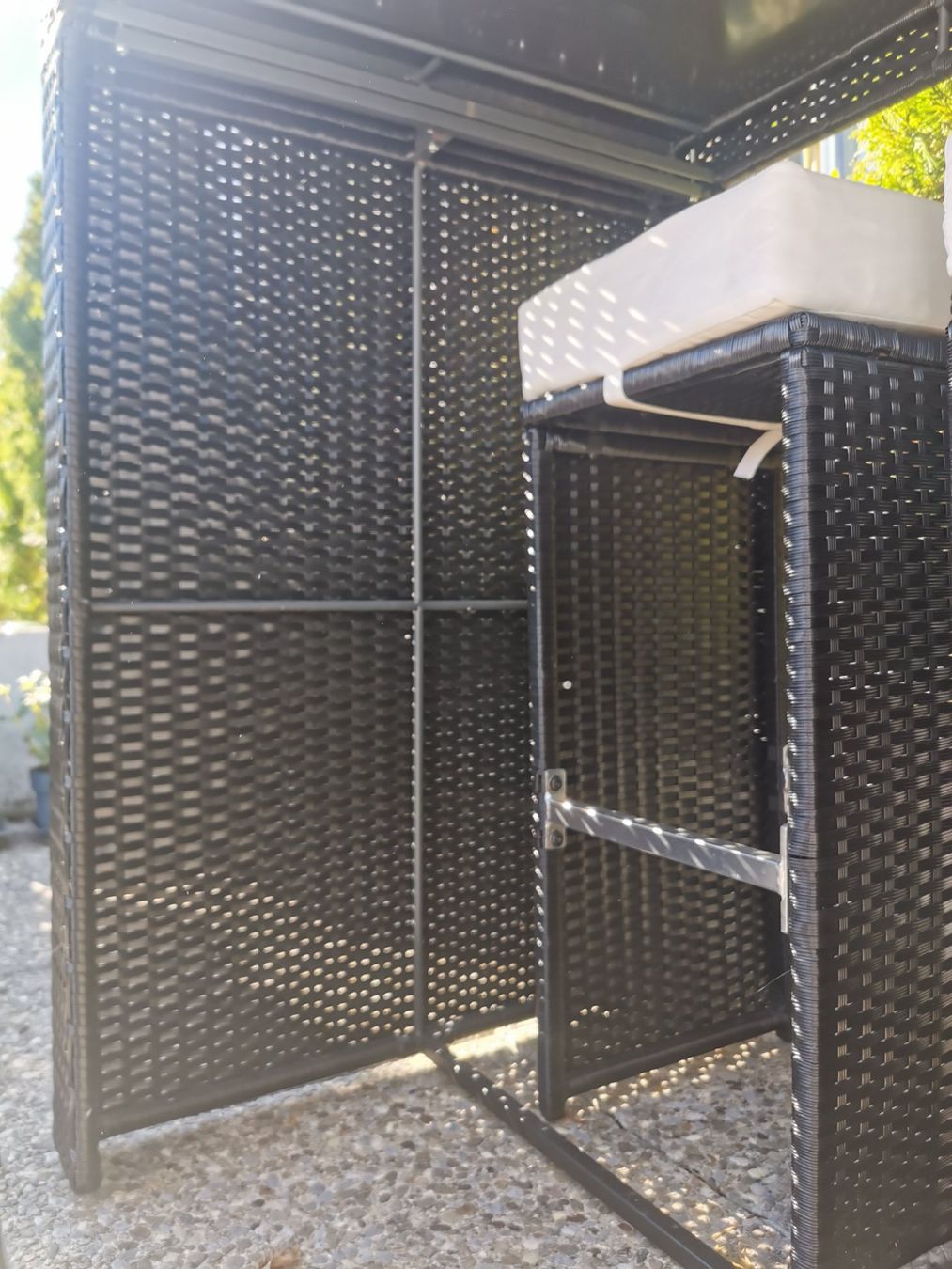 Set di tavolo e panche: Rattan Gartenbar Set (Bartisch + 6 Hocker) – Usato da Oberlunkhofen venduto da fashionbee 5