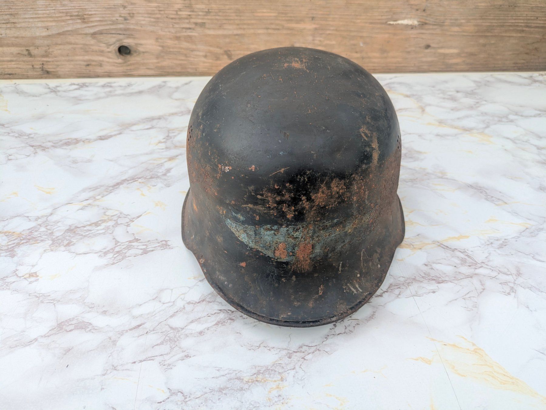 Uniformi & Effetti personali: Luftschutz Stahlhelm M34 "Stub Bill Visor" – Usato da Buttisholz venduto da ArmeeShopCH 1