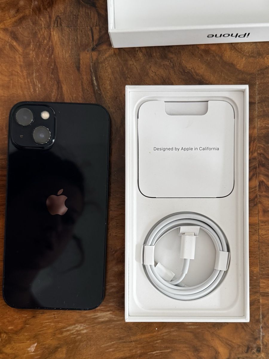 Apple Handys / Smartphones: Iphone 13 good condition 128gb – Gebraucht aus Beromünster von aileen321 2