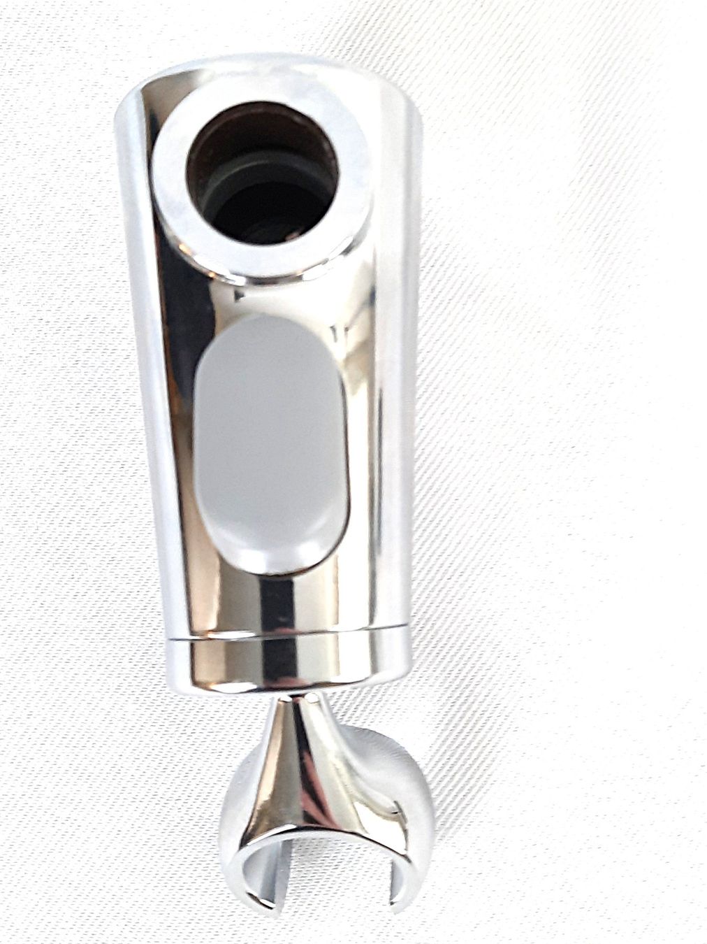 Duschbrausen: Verchromter Handbrausehalter – Gebraucht aus Beinwil am See von Restwert_Beinwil 2