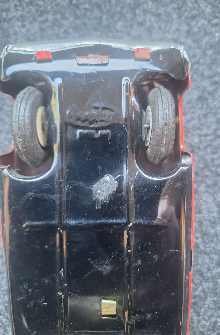 Modellini d'auto: ANTIKES BLECHAUTO MODELL 1:18 – Usato da Niederwangen BE venduto da pfiff02 5