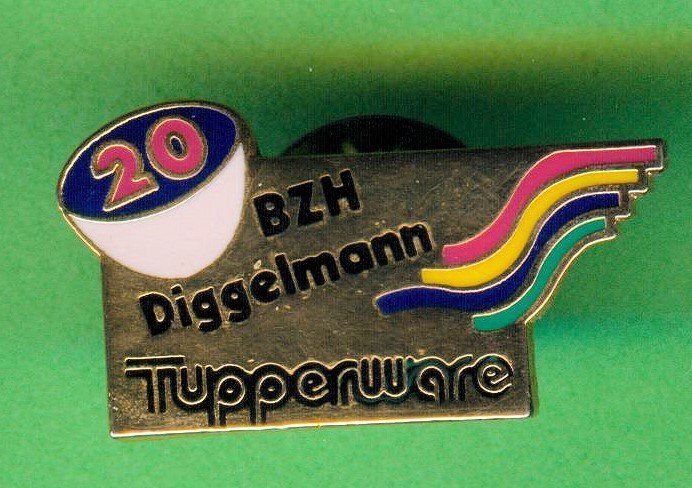 Plaketten & Abzeichen: Tupperware – Gebraucht aus Winterthur von Sammleroase