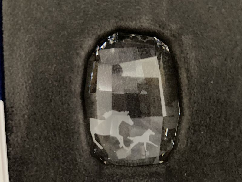 Swarovski Statuette: Fermacarte Esperanza – Nuovo (secondo la descrizione) da Airolo venduto da Hmagnum 1