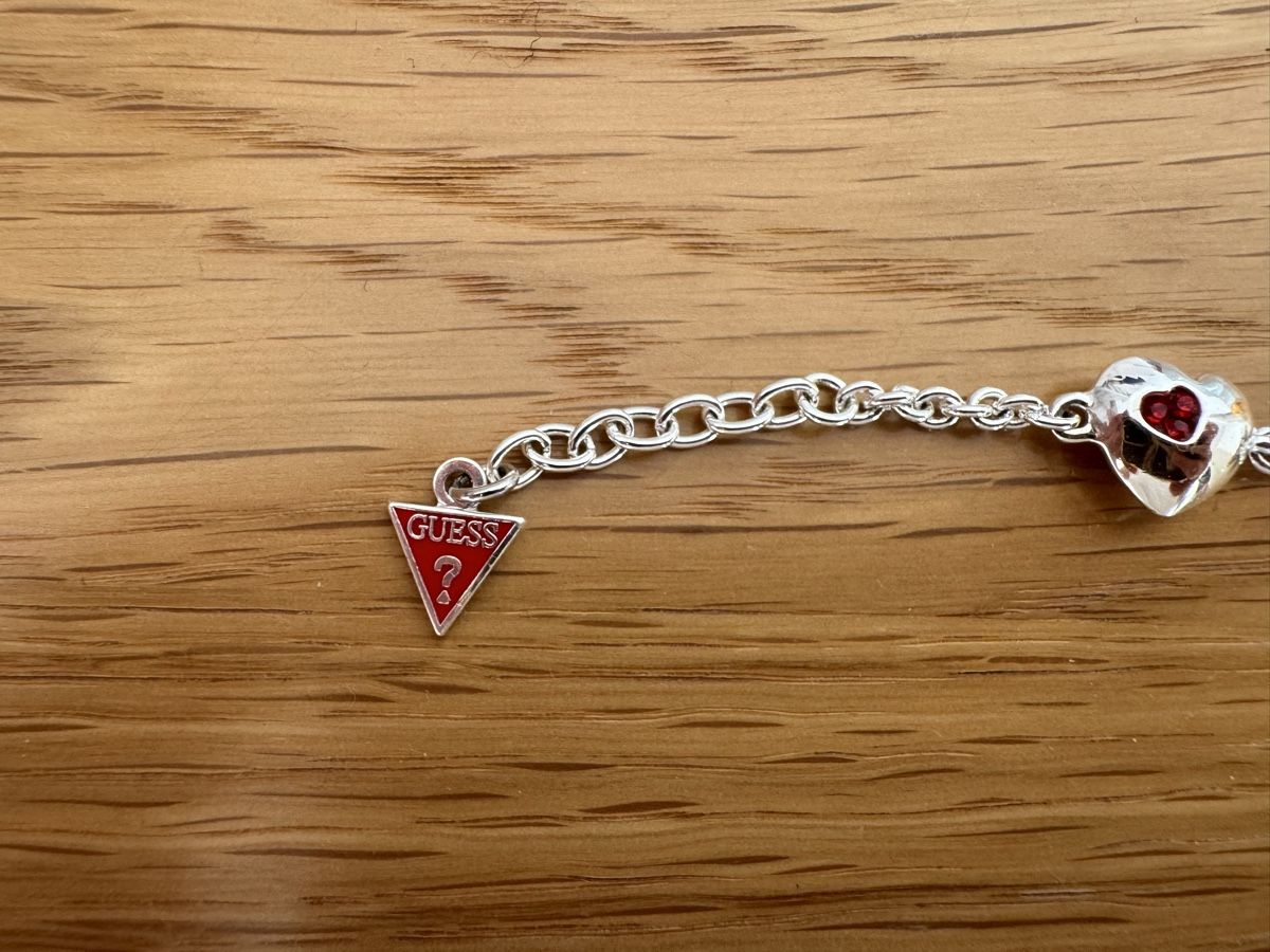 Guess Bracciali & Braccialetti: Armband von Guess mit roten Steinen – Usato da Uznach venduto da Martina191185 5