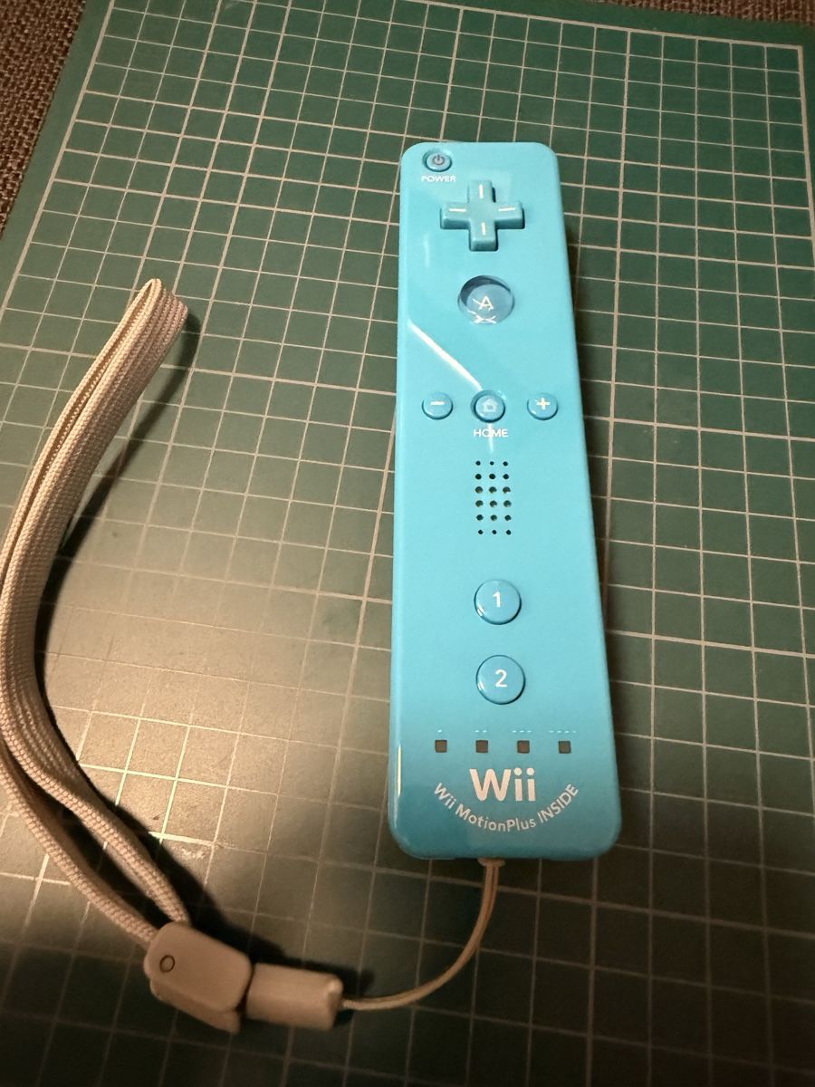 Nintendo Controller: Nintendo Wii Remote Controller – Türkis – Gebraucht aus Dottikon von bend 1
