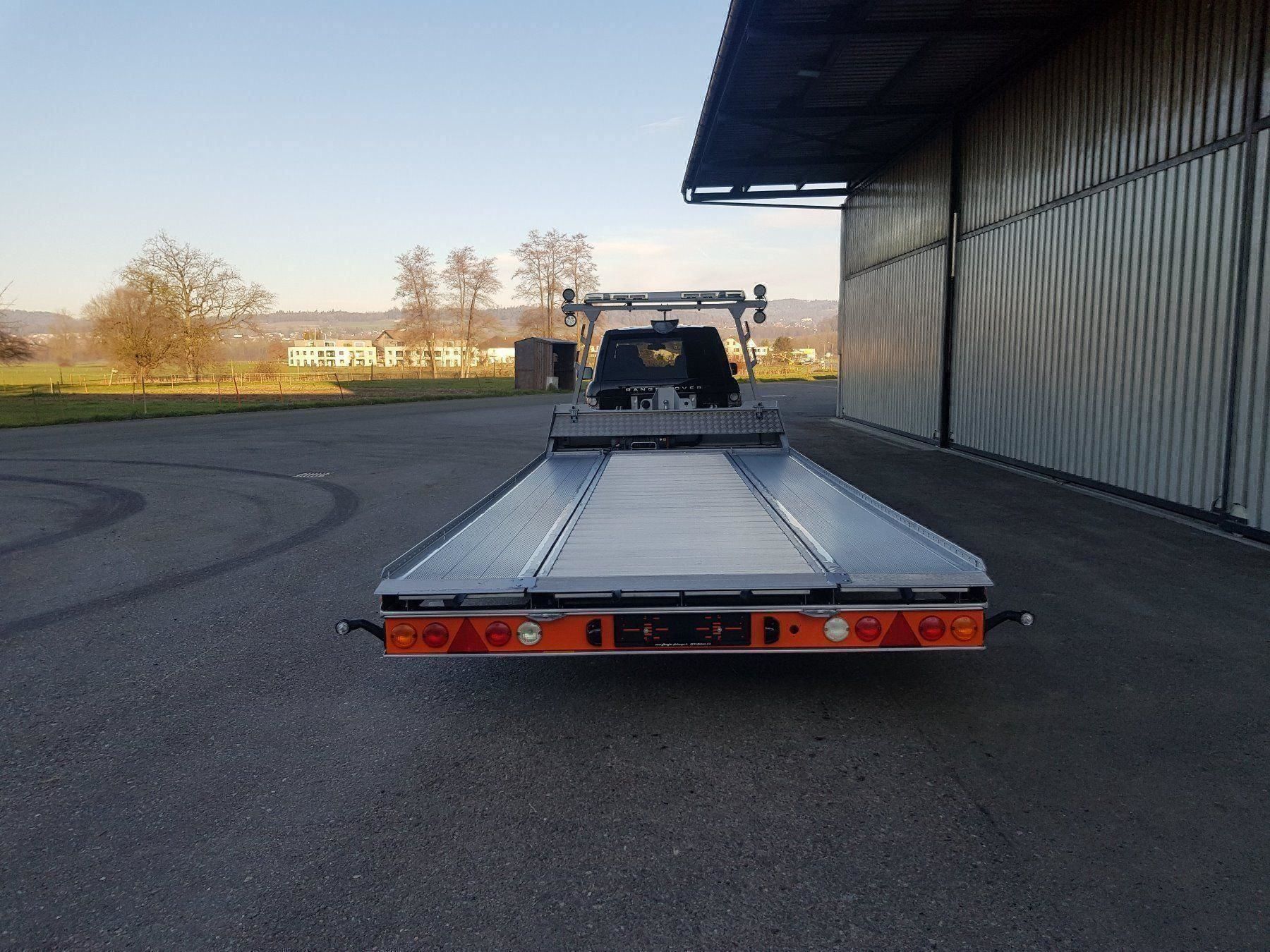 Fitzel Rimorchi: Fitzel 3.5 Tonnen Autotransporter – Usato da Zug venduto da Qayqay0 2