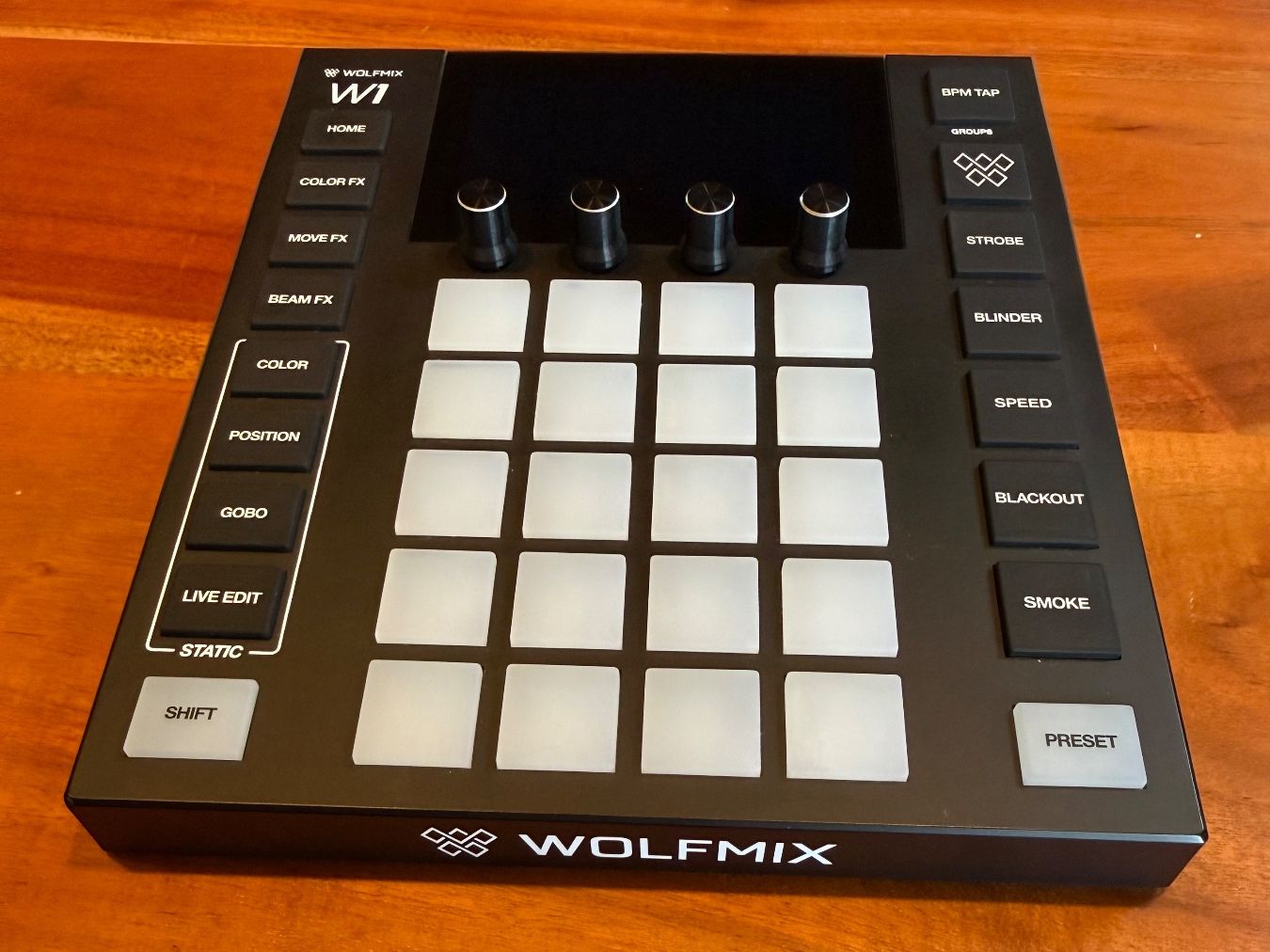 Beleuchtung & Lichteffekte: Wolfmix W1 DMX Lichtcontroller – Gebraucht aus Rütschelen von S_ii_m_u 4