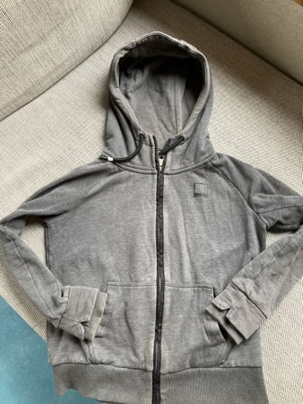 Bench Kapuzenjacke Grau