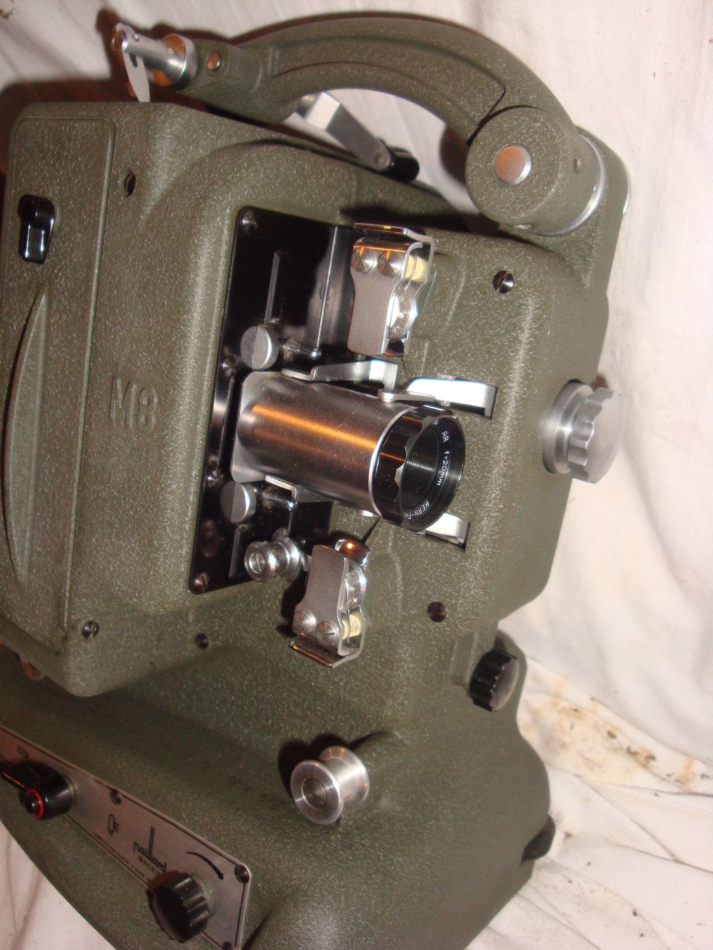 Bolex Videoprojektoren: Filmprojektor Marke Paillard – Gebraucht aus häusernmoos von buc_8ftk 2