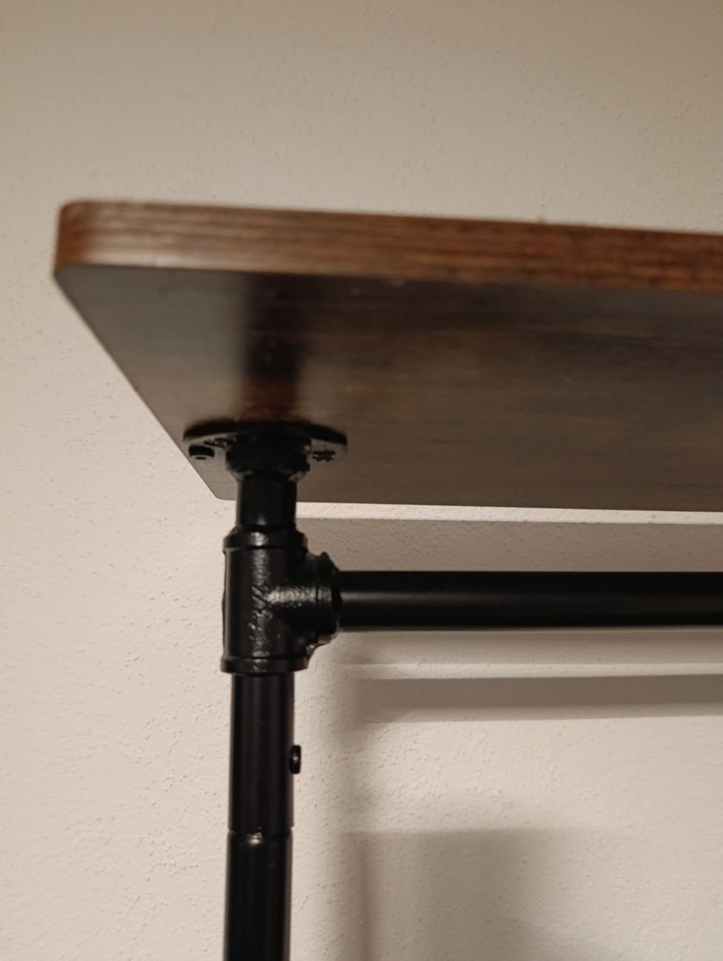 Pfister Porte manteau: Kleiderständer Industrial Pfister – D'occasion à Zeihen par Jblat 2