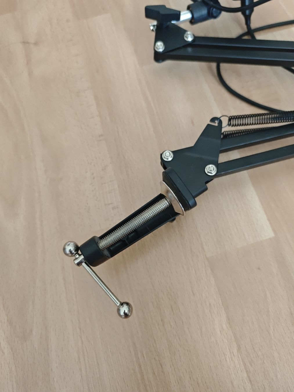 Mikrofone: microphone with stand  – Gebraucht aus Dübendorf von RedGreenBlue 1