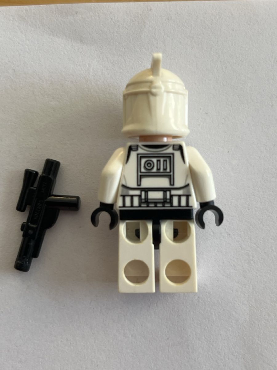 Statuette: LEGO Star Wars Clone Trooper Figur mit Blaster! – Usato da neuenhof venduto da cocoros 1