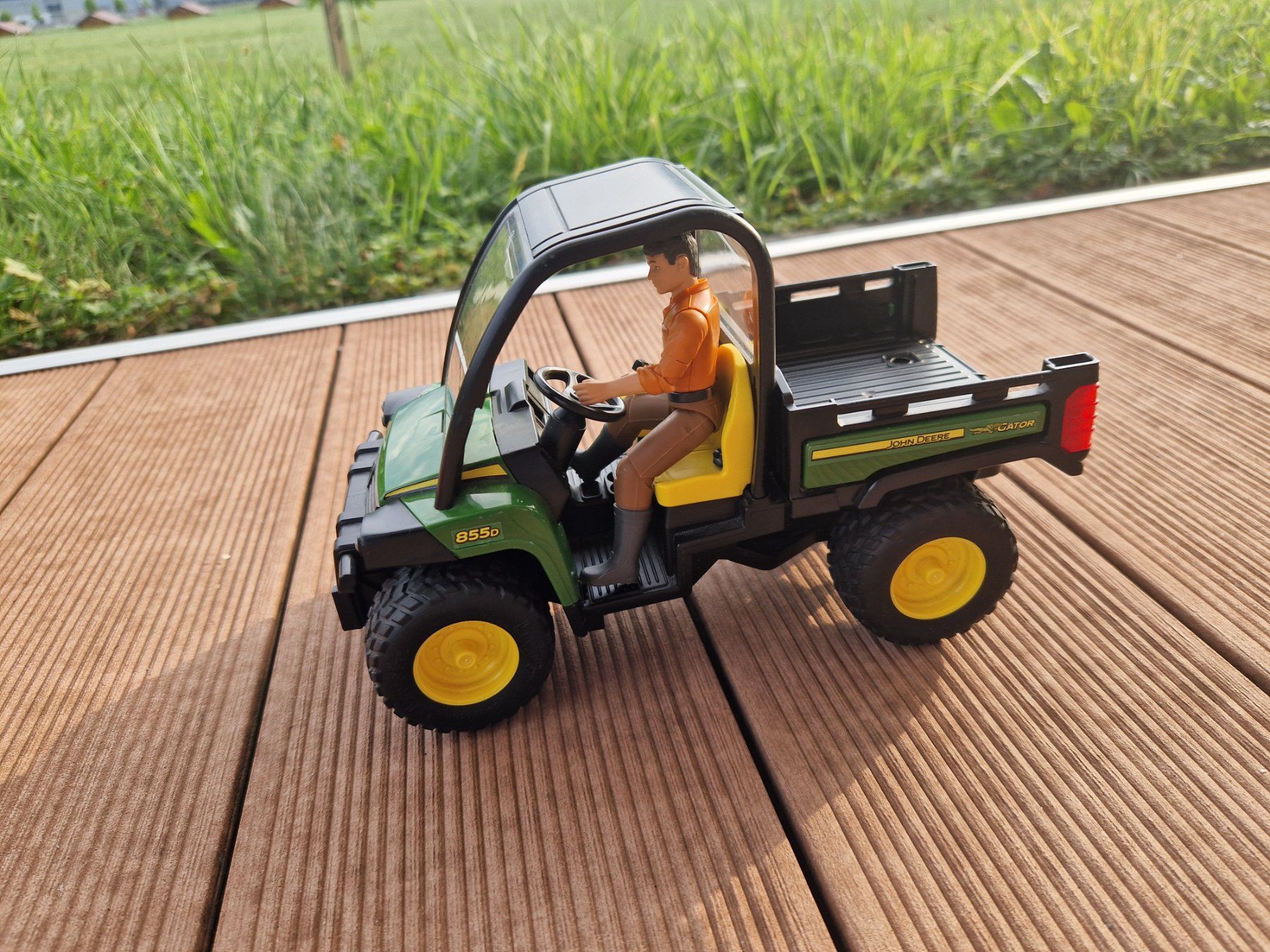 Bruder Giocattoli: John Deere Gator – Usato da Giswil venduto da movo08