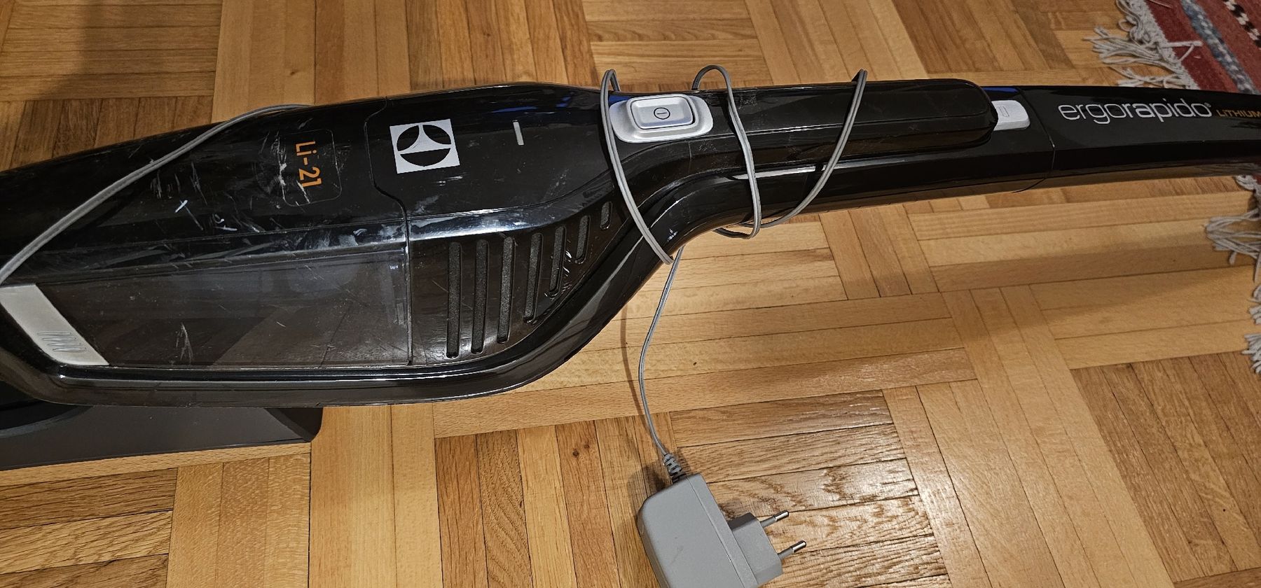 Electrolux Aspirapolveri & Accessori: Electrolux Ergorapido Lithium Vacuum Cleaner – Usato da Geneve venduto da T36 1