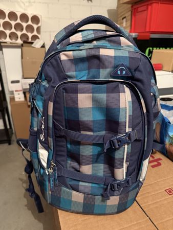 Gut erhaltener Schulrucksack von Satch mit viel Stauraum!