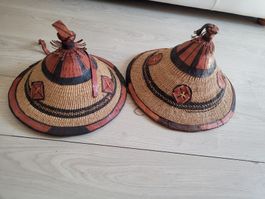 2 chapeaux Africains, vintage