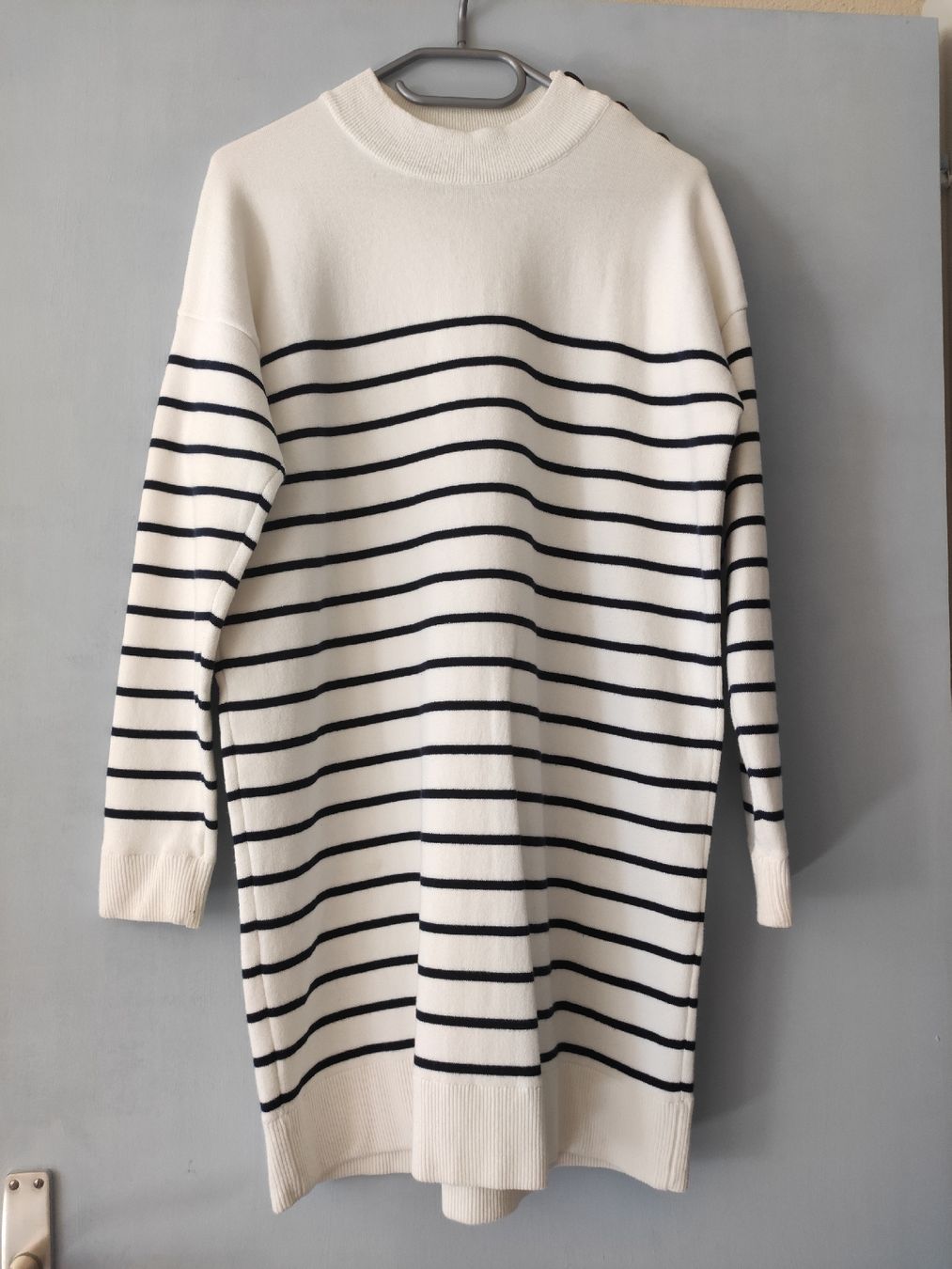 Sezane Vestiti: Robe pull rayée Sézane blanc/marine T.S. bon état – Usato da Granges VS venduto da patia58