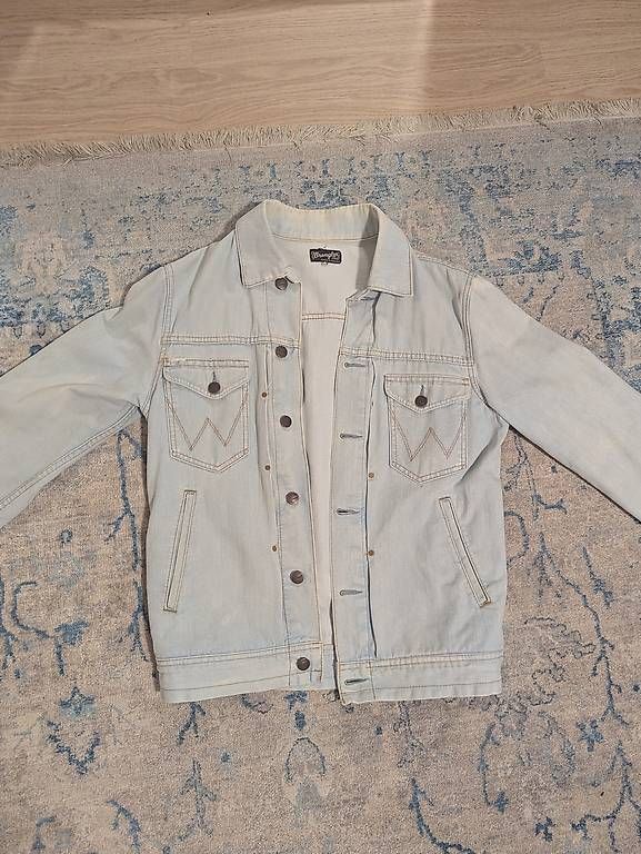 Giacche: Wrangler Jeansjacke – Usato da Aeugst am Albis venduto da ger_lr2j