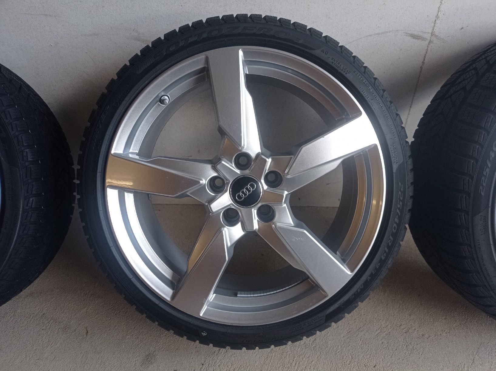 Pneus & Kompletträder: 19" Original Audi TT / TTS / TTRS Winterräder – Neu (gemäss Beschreibung) aus Hohenrain von cars77 2