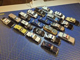 US-Polizeifahrzeuge 1:43