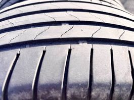 Pneus été 225/55R 18