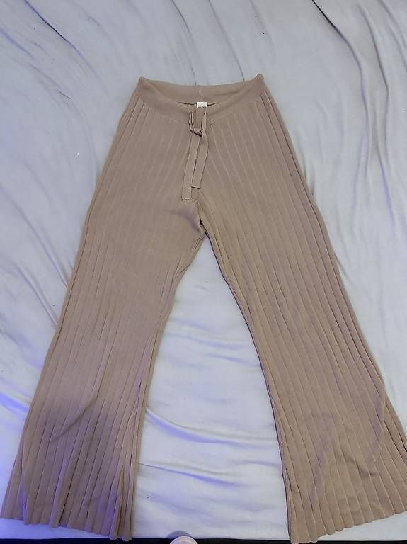 Leggings: Leggings taille M – Usato da Sion venduto da mor_t8ns