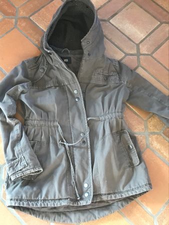 Jacke Damen M (38/40)