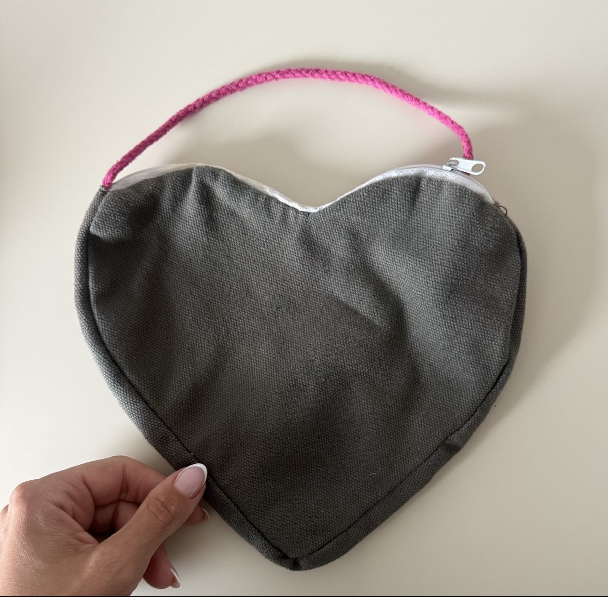 Sacs & sacs à dos: MAUSI Dirndl Mini- Tasche – Neuf (Voir description) à Herrliberg par Buyandshine 1