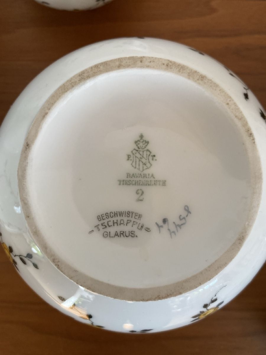 Set di piatti: Tirschenreuth - Kaffee-Service 12-teilig – Usato da Luzern venduto da Gustav-33 7