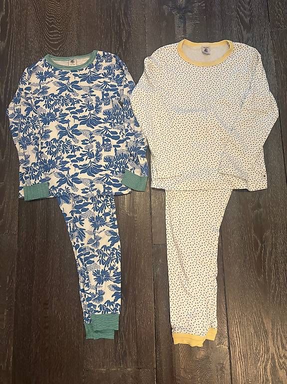 Petit Bateau Pigiama & Simili: 2 pyjamas longs Petit Bateau - Taille 8 ans – Usato da Petit-Lancy venduto da areyouinterested