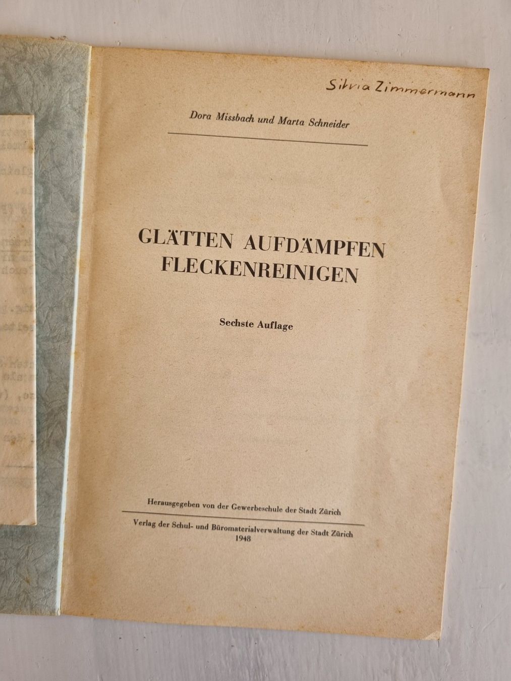 Bücher: Handarbeitsbücher – Gebraucht aus Toffen von fan_tv5s 1