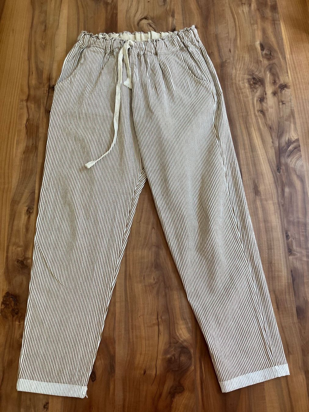 Pantalons: schöne , gestreifte Sommerhose – D'occasion à Bern par sturmmoewe