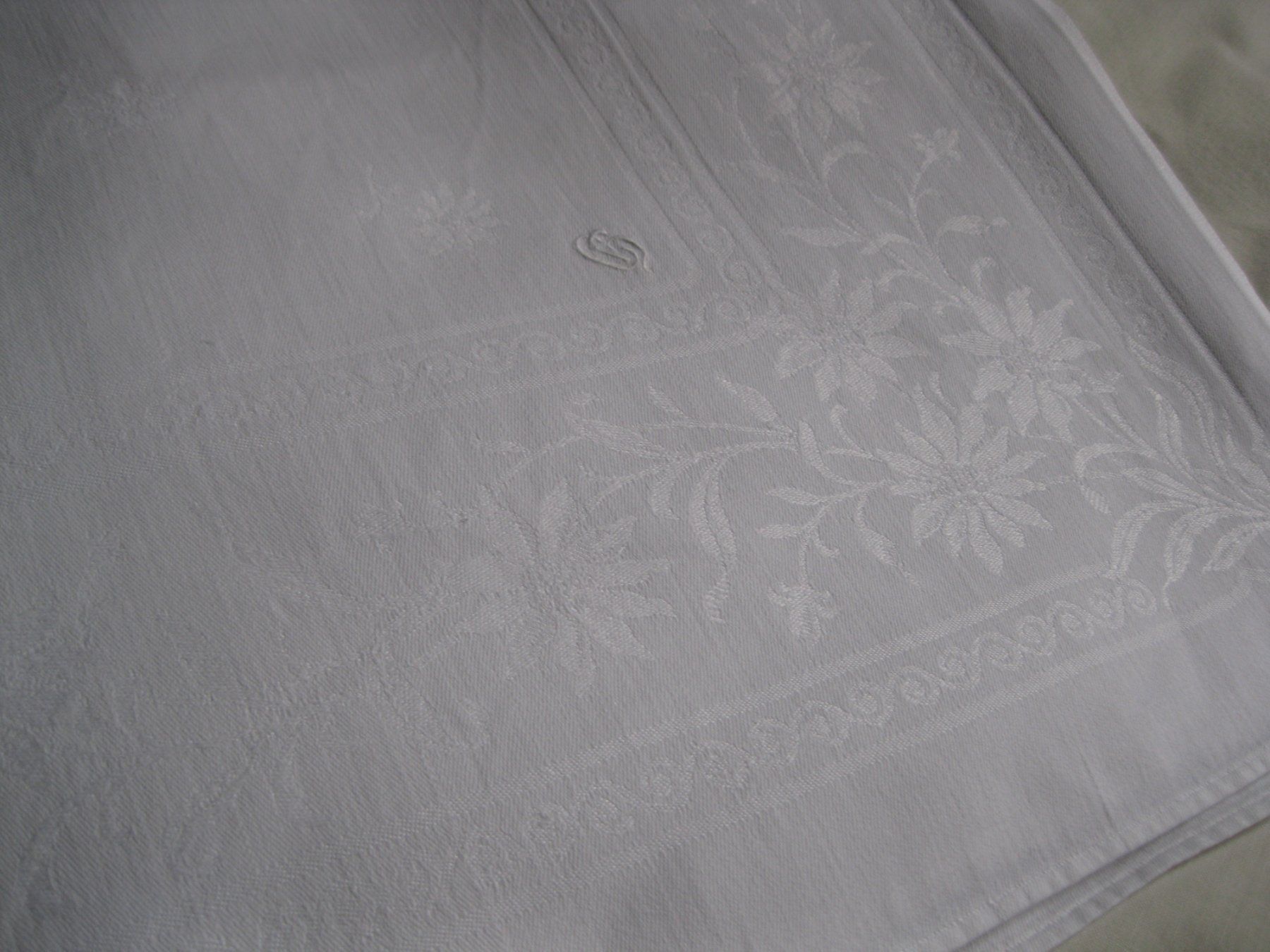 Autre linge de table: 4 Stoffservietten Edelweiss – D'occasion à Bern par aronari 1