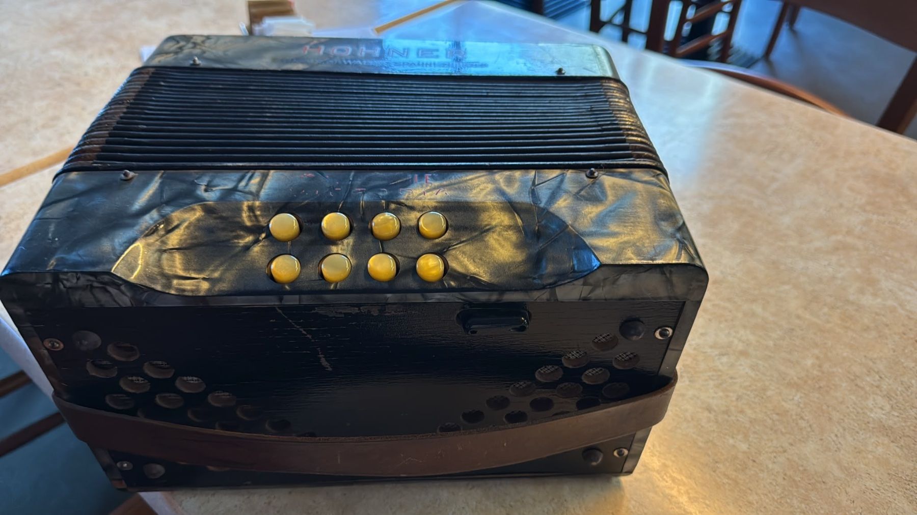 Hohner Strumenti musicali: Akkordeon Hohner - Vintage – Usato da Cugnasco venduto da tizianaq 3