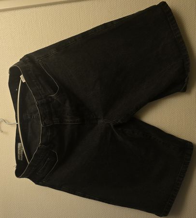 Zara Denim Shorts black used condition