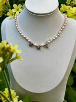 Handgefertigtes Süsswasserperlen-Choker-Collier mit Turmalin