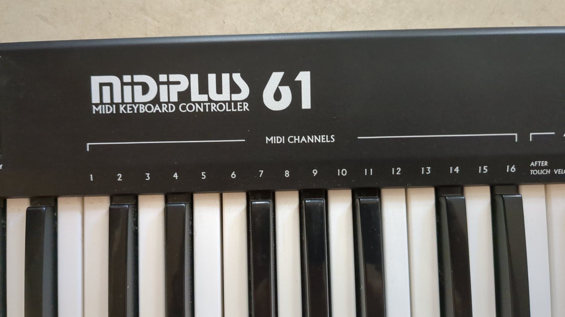 Strumenti musicali: Midiplus 61 - Midi Keyboard Controller (Midikeyboard) – Difettoso da Basel venduto da haferkleie 6