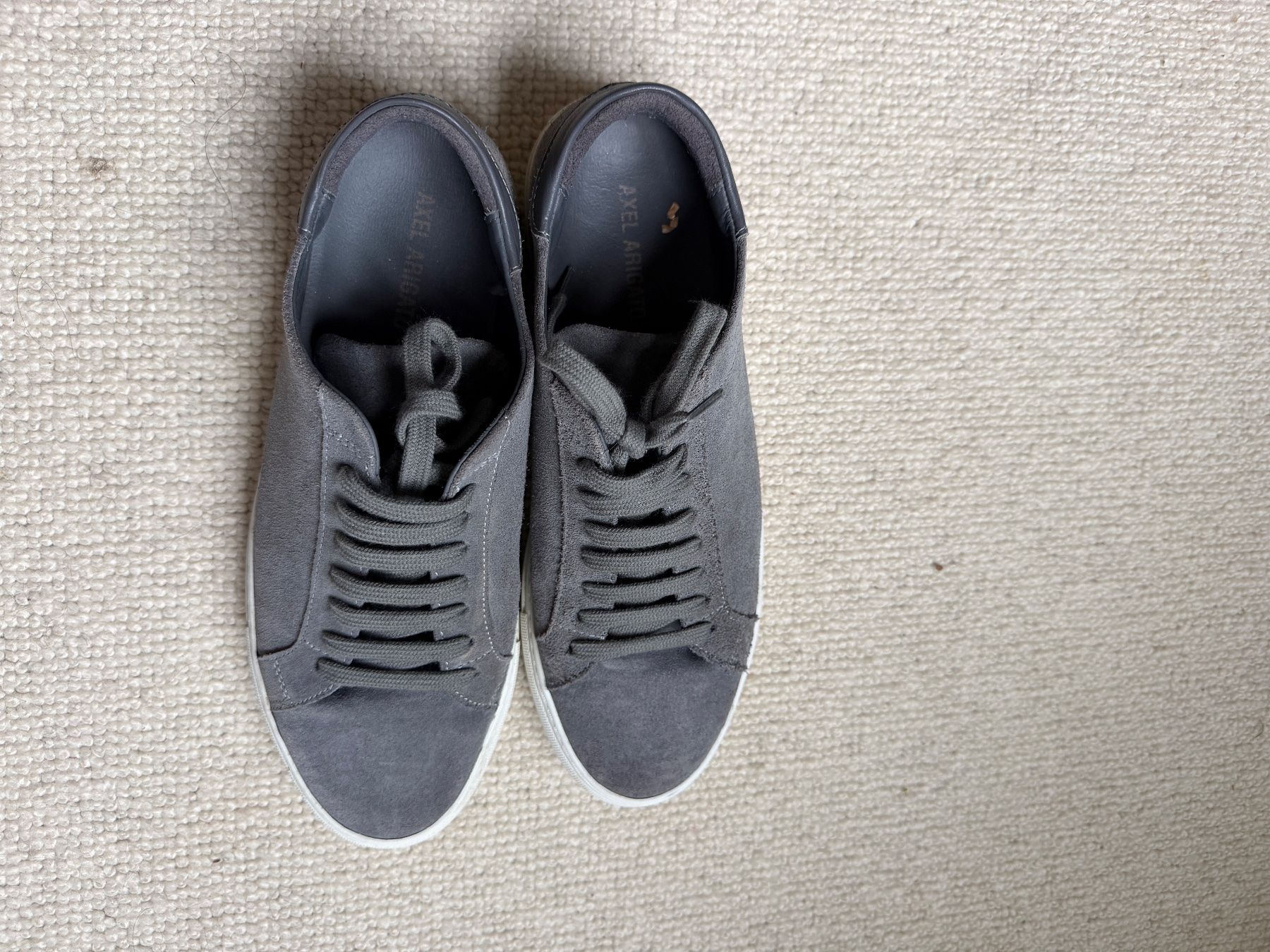 Axel Arigato Chaussures hommes: Axel Arigato Schuhe – D'occasion à Zürich par Koska