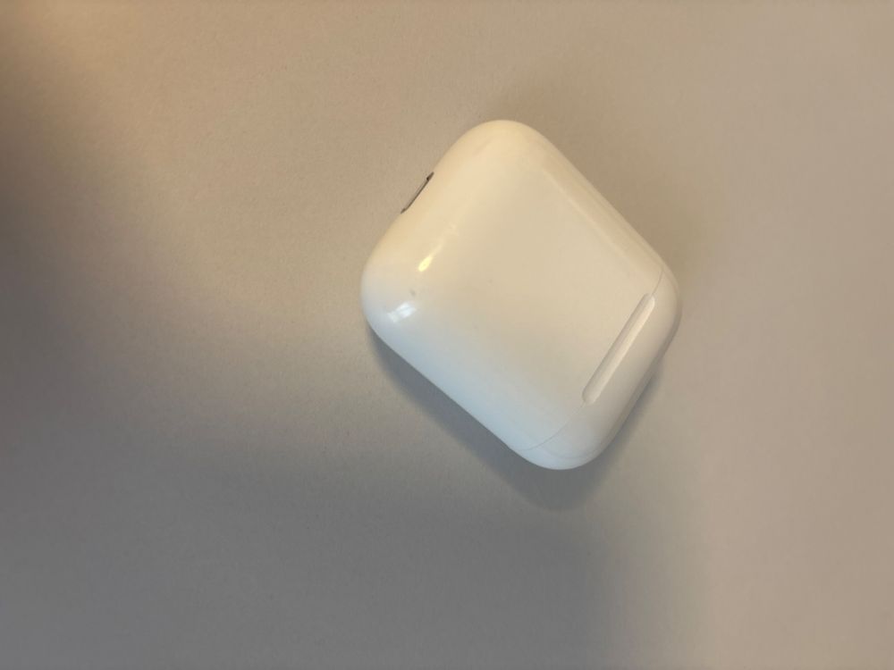 Apple AirPods 2ème Génération – Blanc – Occasion état Excellent – Charge Magnétique