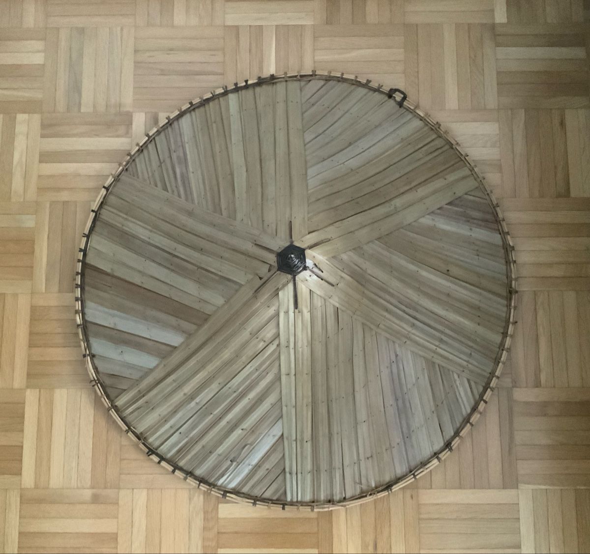 Copricapi, berretti & cappellini: Asiatischer Sonnenhut, Reisstrohhut – Usato da Root venduto da HeidyShop 2