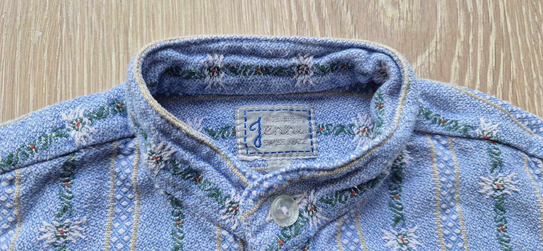 Camicie, Top & T-shirt: Edelweisshemd Grösse 92 – Usato da Zürich venduto da Greenthesheep 1