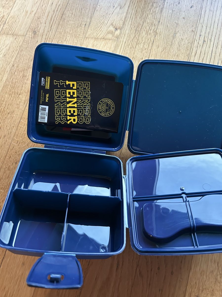 Contenitori & Simili: Fenerbahce Lunchbox Set of 2 – Nuovo (secondo la descrizione) da RICHTERSWIL venduto da razkua 5