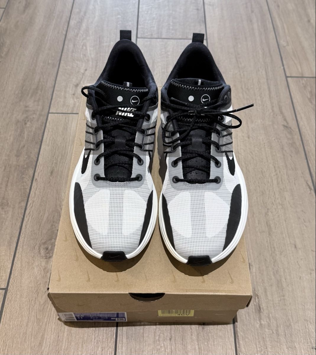 Nike Chaussures hommes: Nike Lunar Roam 43 – D'occasion à Savièse par Cedric007 1