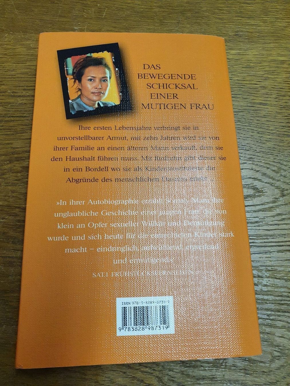Livres: Somaly Mam - das Schweigen der Unschuld – D'occasion à Oberdorf BL par BaldenEagle 2